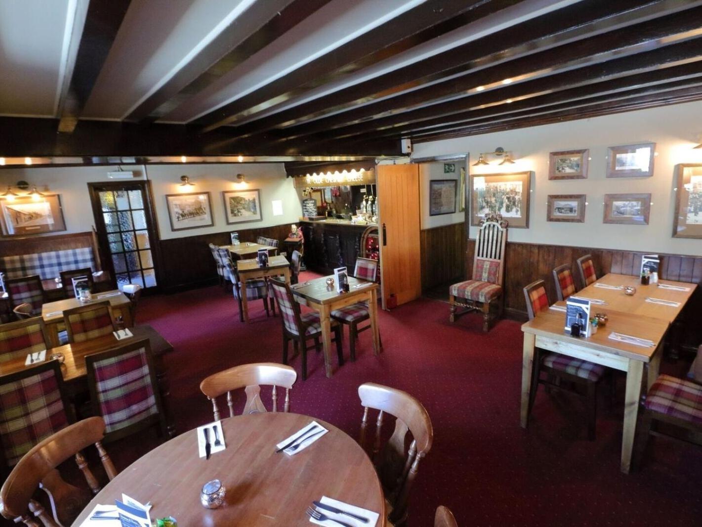Ye Olde Cheshire Cheese Inn Castleton  Dış mekan fotoğraf